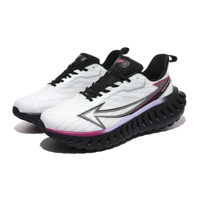 OUTDOOR RUNNING SNEAKER